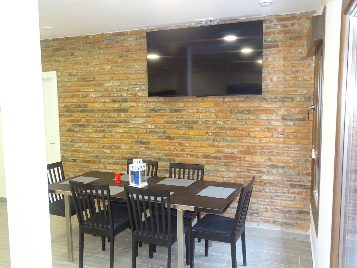 Albergue Roma Pola de Lena Ngoại thất bức ảnh