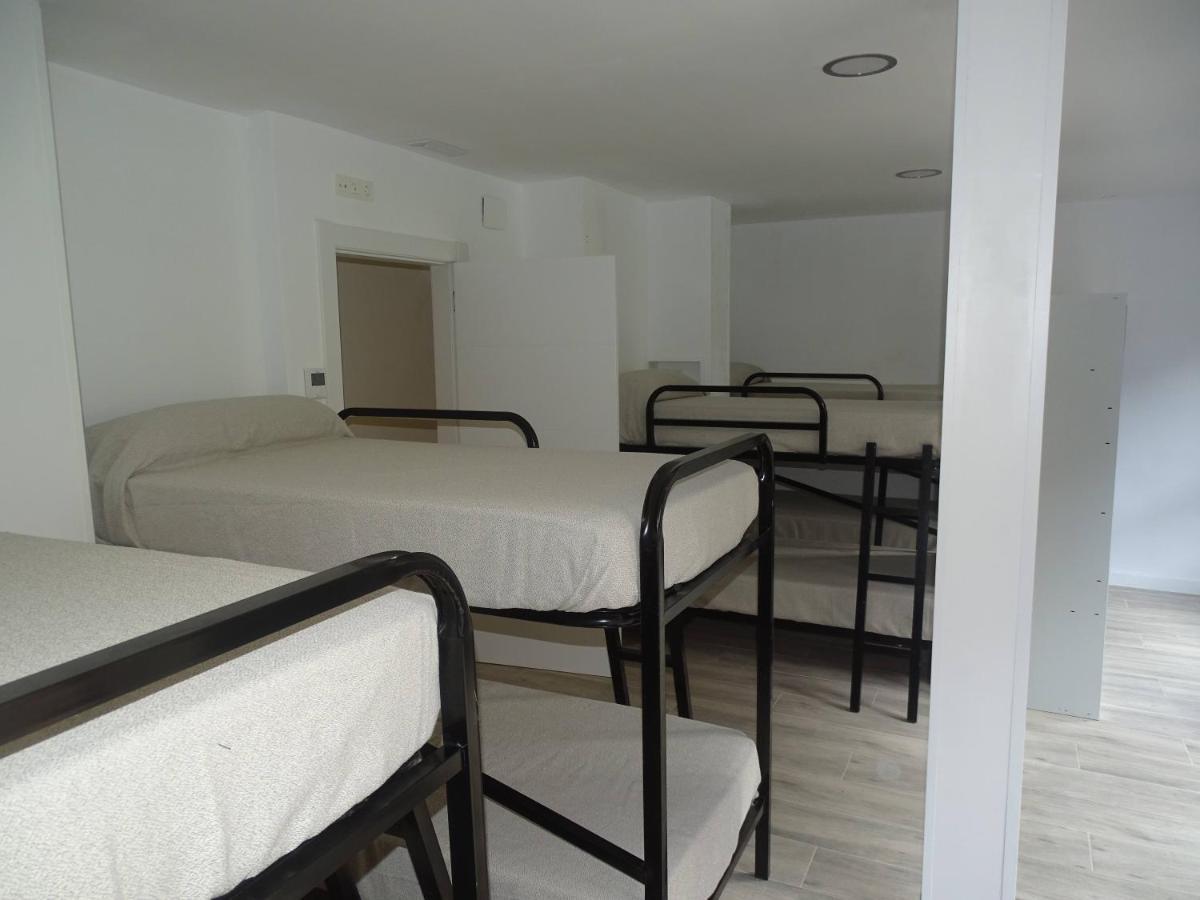 Albergue Roma Pola de Lena Ngoại thất bức ảnh