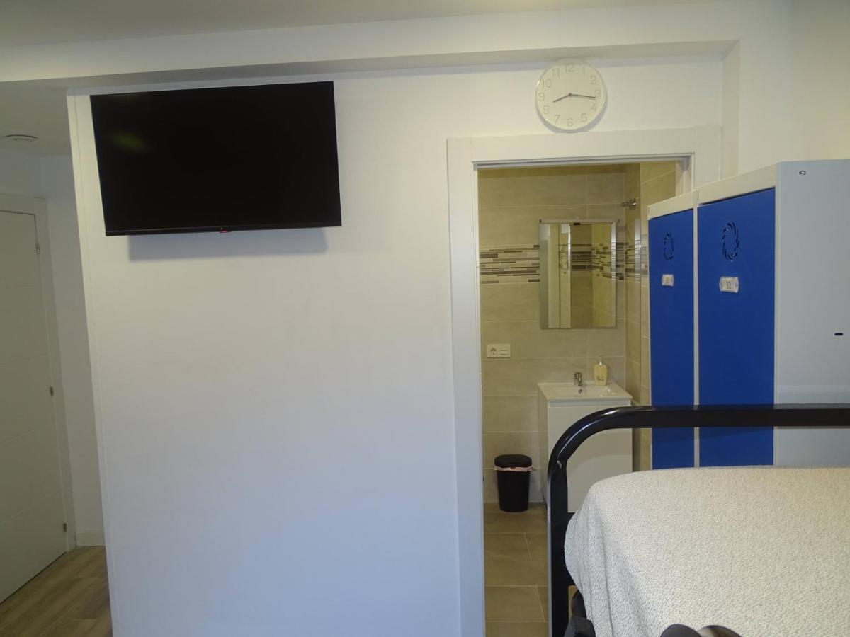 Albergue Roma Pola de Lena Ngoại thất bức ảnh