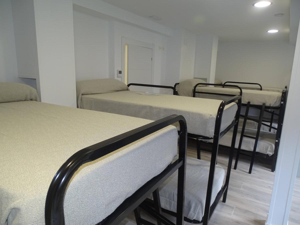 Albergue Roma Pola de Lena Ngoại thất bức ảnh